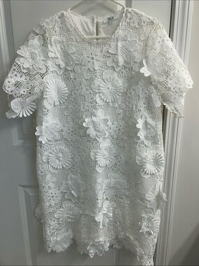 Floral shift dress